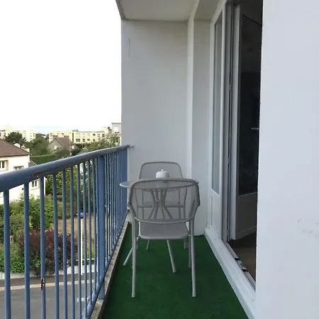 Appt 4 Avec Balcon, Spinelle *