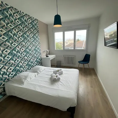 Appt 4 Avec Balcon, Spinelle Apartment Ifs